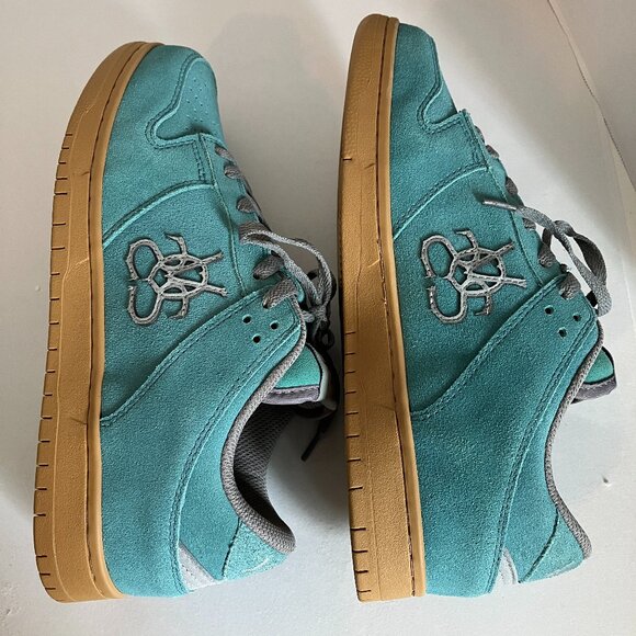 New Men's Lace-Up Sneakers Teal Suede VR1 Size 9. - Picture 4 of 8